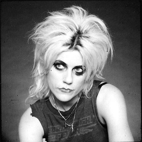 Donita Sparks punkglobecomimagesdonitasparks7jpg