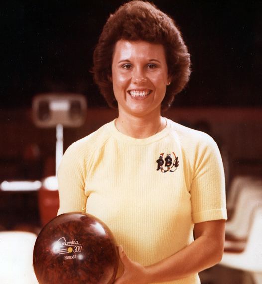 Donna Adamek BOWLcom Donna Adamek