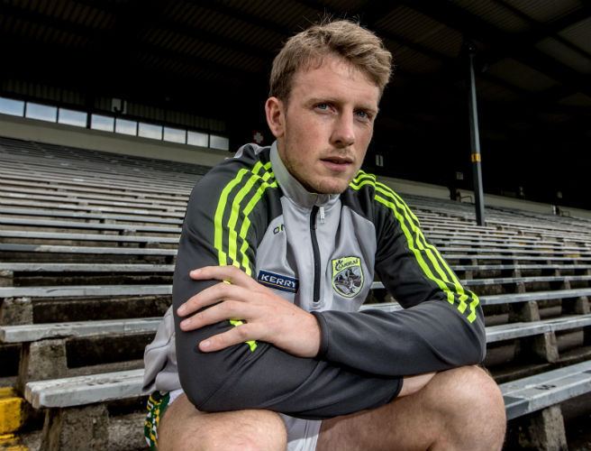 Donnchadh Walsh Kerry team news and Donnchadh Walsh on the modern wing