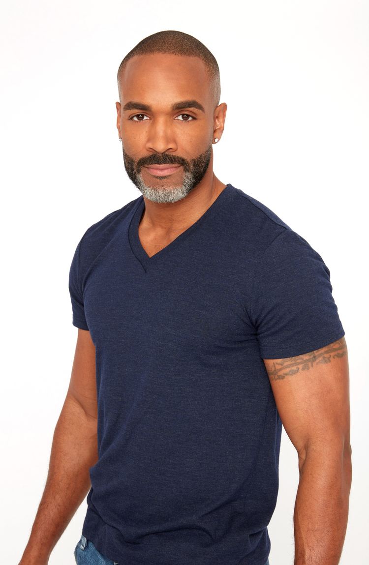Donnell Turner General Hospital39s Donnell Turner Reveals What It39s Really Like