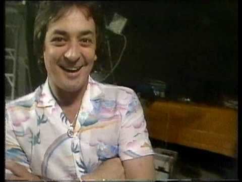 Donnie Sutherland Donnie Sutherland Mr Music advertisement 1982 YouTube