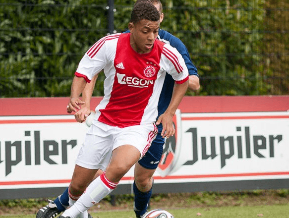Donyell Malen Reports Arsenal sign Donyell Malen from Ajax Jeorge Bird39s