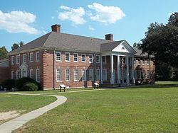 Dorchester Academy httpsuploadwikimediaorgwikipediacommonsthu