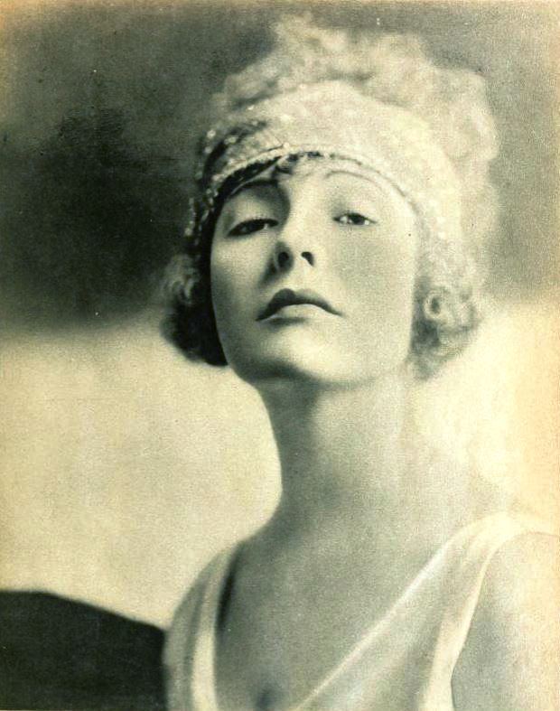 Doris Pawn FileDoris Pawn Feb 1920 Motion Picture Magazinejpg Wikimedia