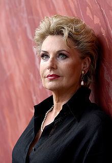 Doris Soffel httpsuploadwikimediaorgwikipediacommonsthu