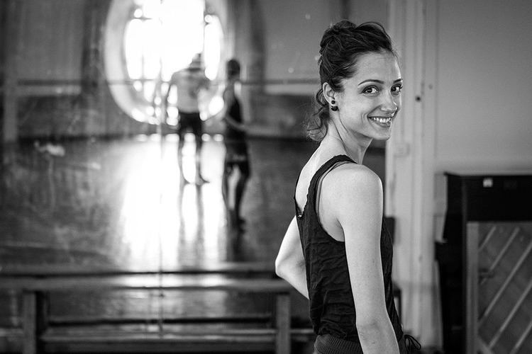Dorothée Gilbert ballerina ballet paris opera ballet rehearsal Etoile dorothee