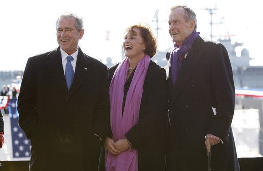 Dorothy Bush Koch President George W Bush stands with his sister Doro Bush Koch and