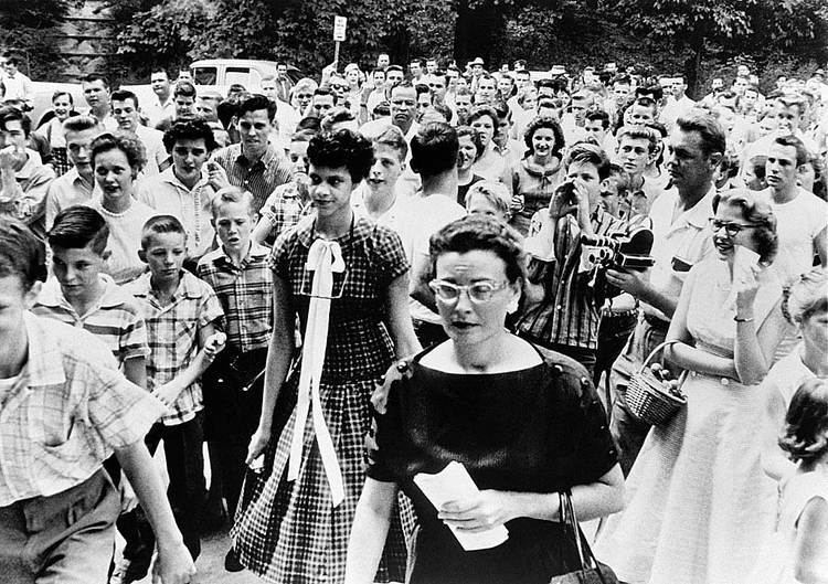 Dorothy Counts Dorothy Counts Enrolls at Charlotte39s Harding High School