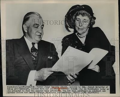 Dorothy Kenyon 1950 Press Photo Judge Dorothy Kenyon Accused Procommunist With Her