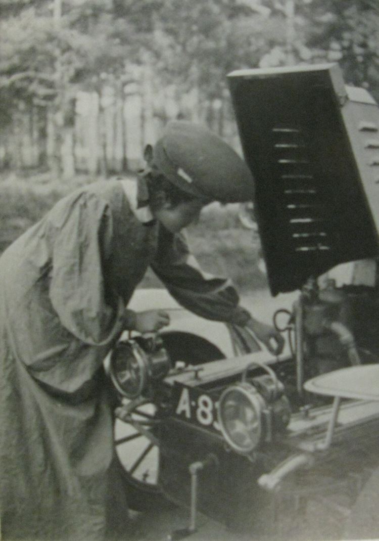Dorothy Levitt The woman and the car Tower Project Blog