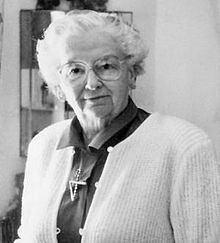 Dorothy M. Healy httpsuploadwikimediaorgwikipediaenthumbd