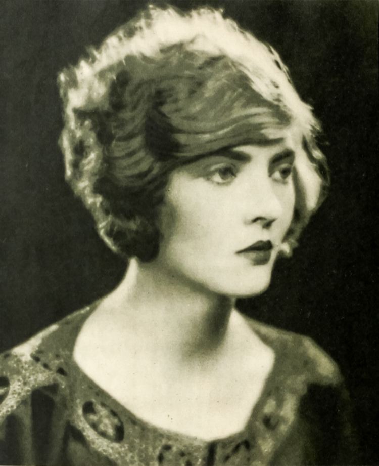 Dorothy Mackaill Dorothy Mackaill Wikipedia the free encyclopedia