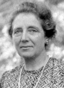 Dorothy Weir Young httpsuploadwikimediaorgwikipediacommonsthu