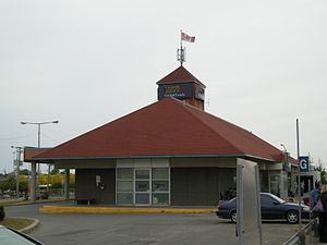 Dorval railway station (Via) httpsuploadwikimediaorgwikipediacommonsthu