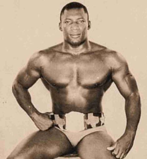 El Gigante de Ébano" Dory Dixon Lucha Libre's First Black Superstar