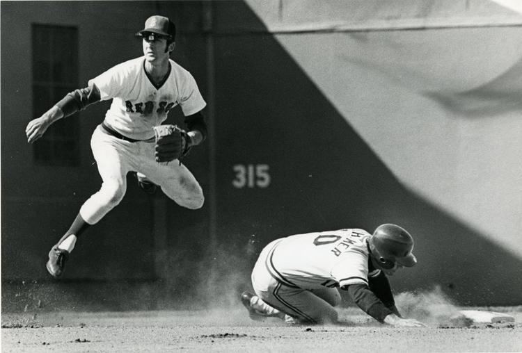 Doug Griffin Former Red Sox infielder Doug Griffin dead at 69