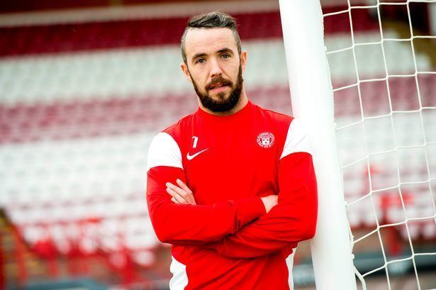 Dougie Imrie Winger Dougie Imrie warns Hamilton not to drop out of the