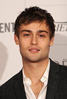 Douglas Booth iamediaimdbcomimagesMMV5BMTY4MzUzMjM2Nl5BMl5