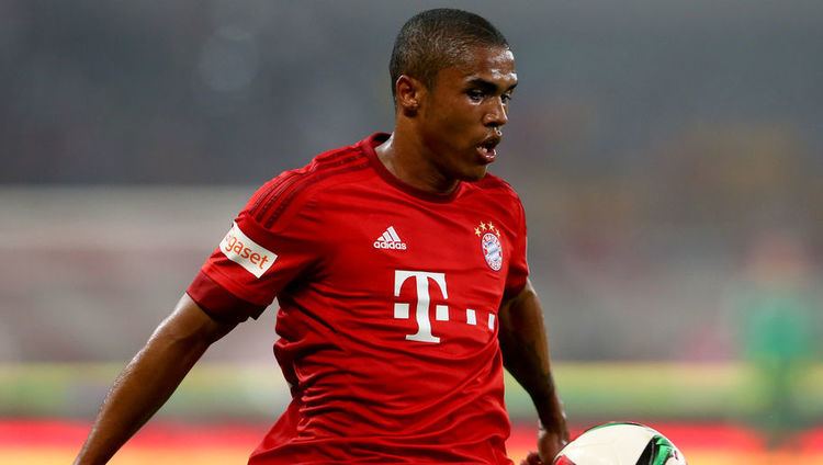 Douglas Costa Douglas Costa Neymar Whatsapped Me About Bayern Munich