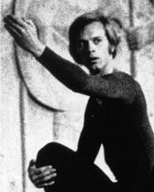 Douglas Dunn (choreographer) httpsuploadwikimediaorgwikipediacommonsthu