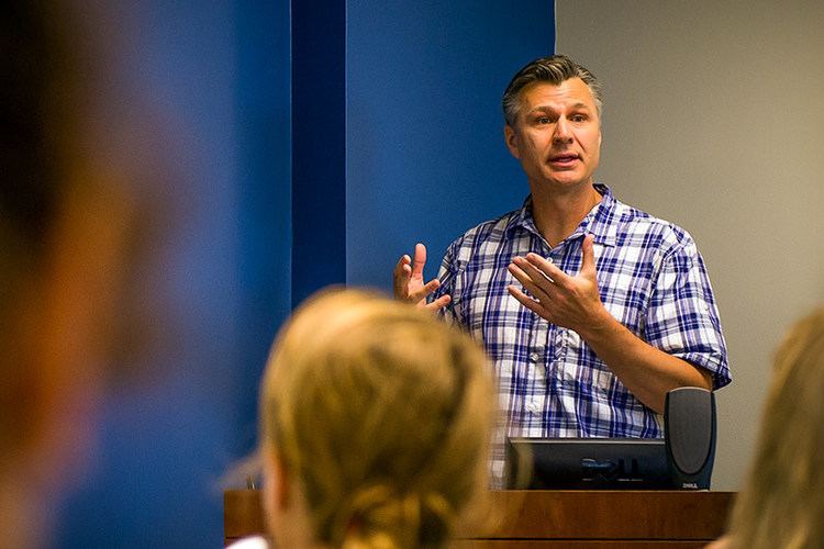 Douglas Wiebe Lecture shows a new way to study urban violence Tulane News