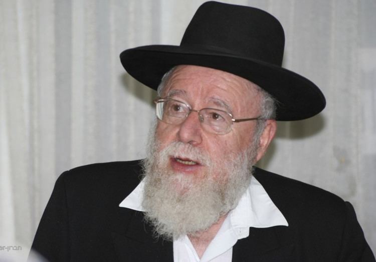 Dov Lior Rabbi Dov Lior steps down as chief rabbi of Kiryat Arba to move to