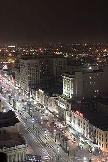Downtown New Orleans httpsuploadwikimediaorgwikipediacommonsthu