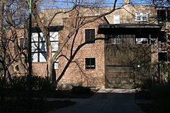 Dr. Philip Weintraub House httpsuploadwikimediaorgwikipediacommonsthu