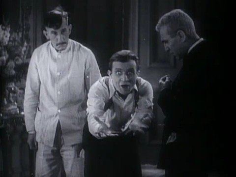 Dracula (1931 English-language film) Dracula 1931 Trailer YouTube