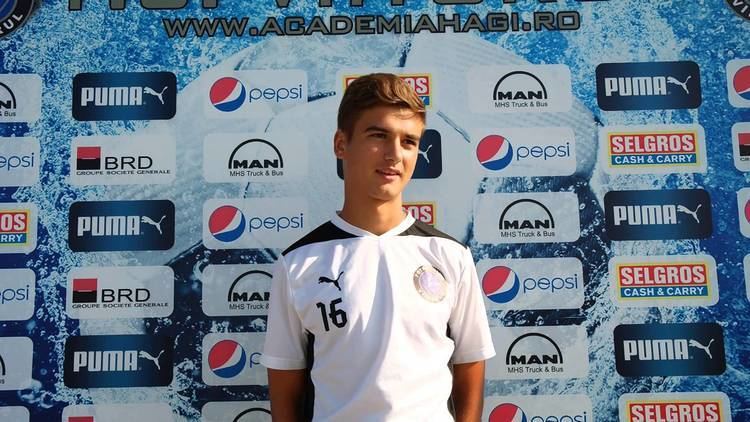 Dragoș Nedelcu Dragos Nedelcu a debutat in Liga 1 pentru FC Viitorul YouTube