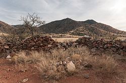 Dragoon Springs, Arizona httpsuploadwikimediaorgwikipediacommonsthu