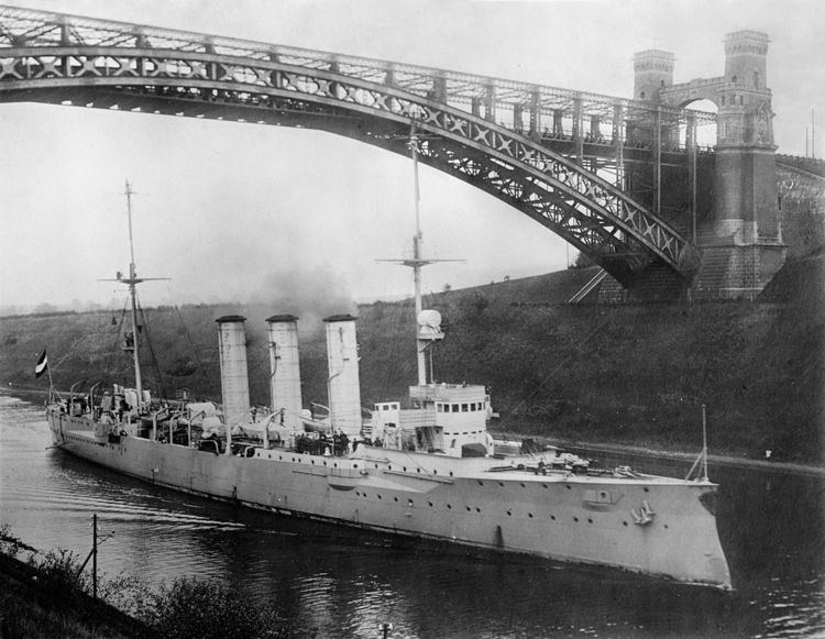Dresden-class cruiser