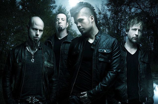 Drowning Pool Drowning Pool Debut New Singer on 39Resilience39 Billboard