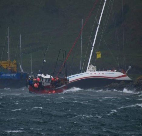Drum (yacht) Drum Snared on Rocks in Oban Call Arnold Marine Blast Sailing