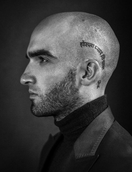 Drummond Money-Coutts AWOLF MAGICIAN DRUMMOND MONEYCOUTTS for B BEYOND