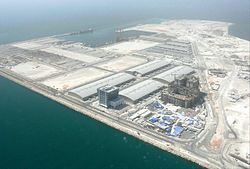 Dubai Maritime City httpsuploadwikimediaorgwikipediacommonsthu