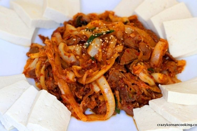 Dubu-kimchi Dubu kimchi Stirfried kimchi with tofu Crazy Korean Cooking