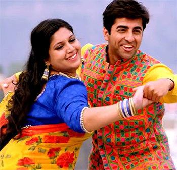 Review Dum Laga Ke Haisha will win your heart Rediffcom Movies