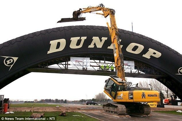 Dunlop Bridge Iconic Dunlop Bridge which stood at Donington Park racetrack is