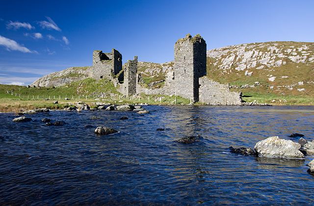 Dunlough Castle Castles of Munster Dunlough or Three Mike Searle ccbysa20