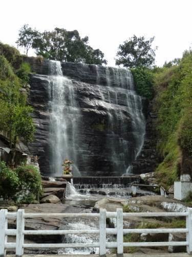 Dunsinane Falls Lakdasun Trip Reports Archive Chasing Waterfalls