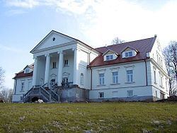 Dursupe Manor httpsuploadwikimediaorgwikipediacommonsthu