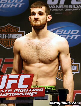 Dustin Hazelett UFC welterweight Dustin Hazelett still healing playing