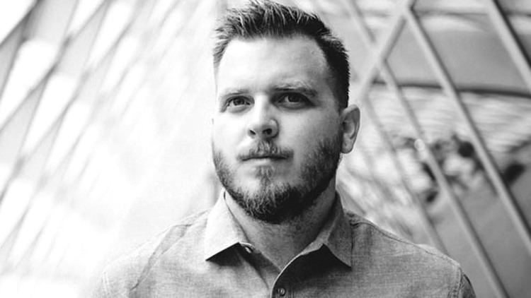 Dustin Kensrue WATCH Dustin Kensrue of Thrice Wrecking Ball Miley