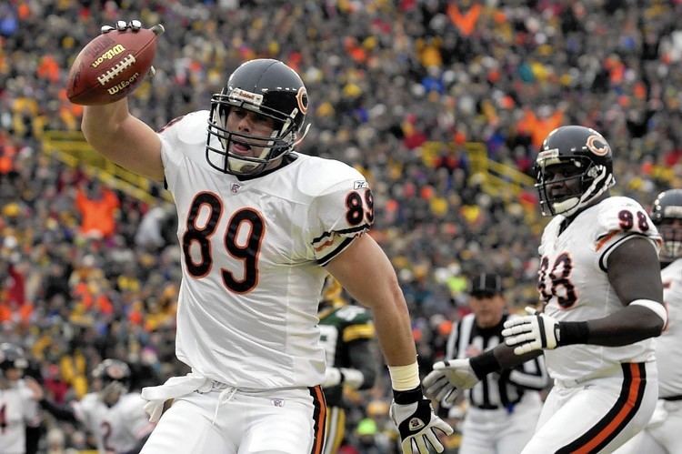 Dustin Lyman Former Chicago Bears tight end now cookie and yogurt CEO Chicago