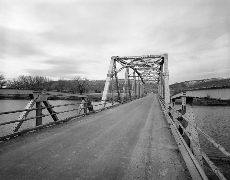 DUX Bessemer Bend Bridge