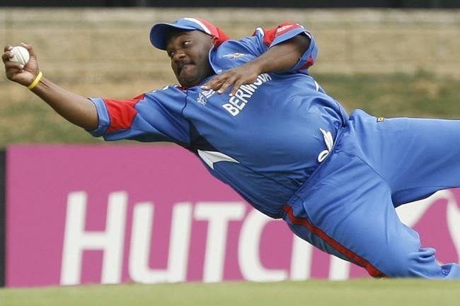 Dwayne Leverock (Cricketer)