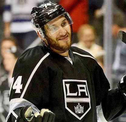 Dwight King NHL Recap Phoenix Coyotes at Los Angeles Kings Oct 24