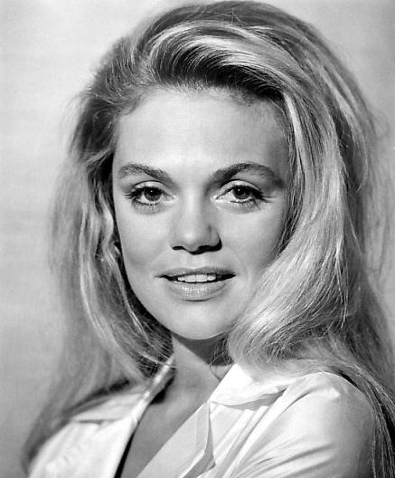 Dyan Cannon The First Sex Experiences of Celebrities Stargayzing