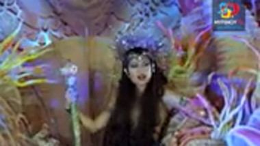 Mylene Dizon as Reyna Dyangga while sitting on the throne in a scene from Dyesebel (2008 TV series)